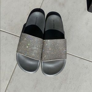 Silver diamond 💎 Slides